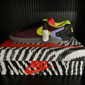 Nike acronym burgundy size 8.5 men deadstock